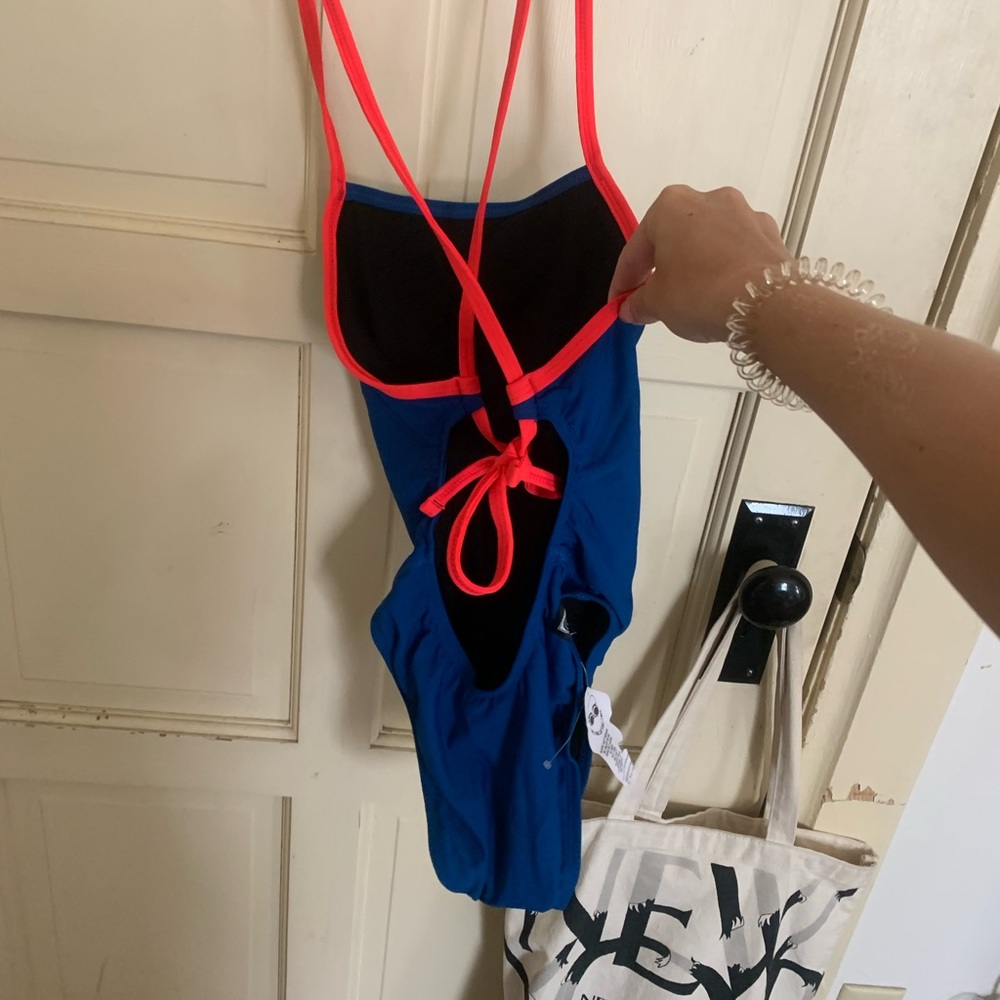 NWT Jolun Jackson II one piece swimsuit size 28